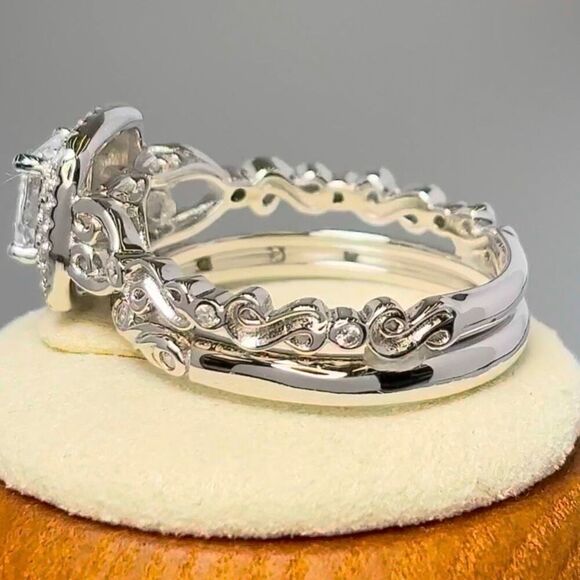 Sterling Silver Clear CZ Vintage Engagement Ring Set New - Picture 8 of 13